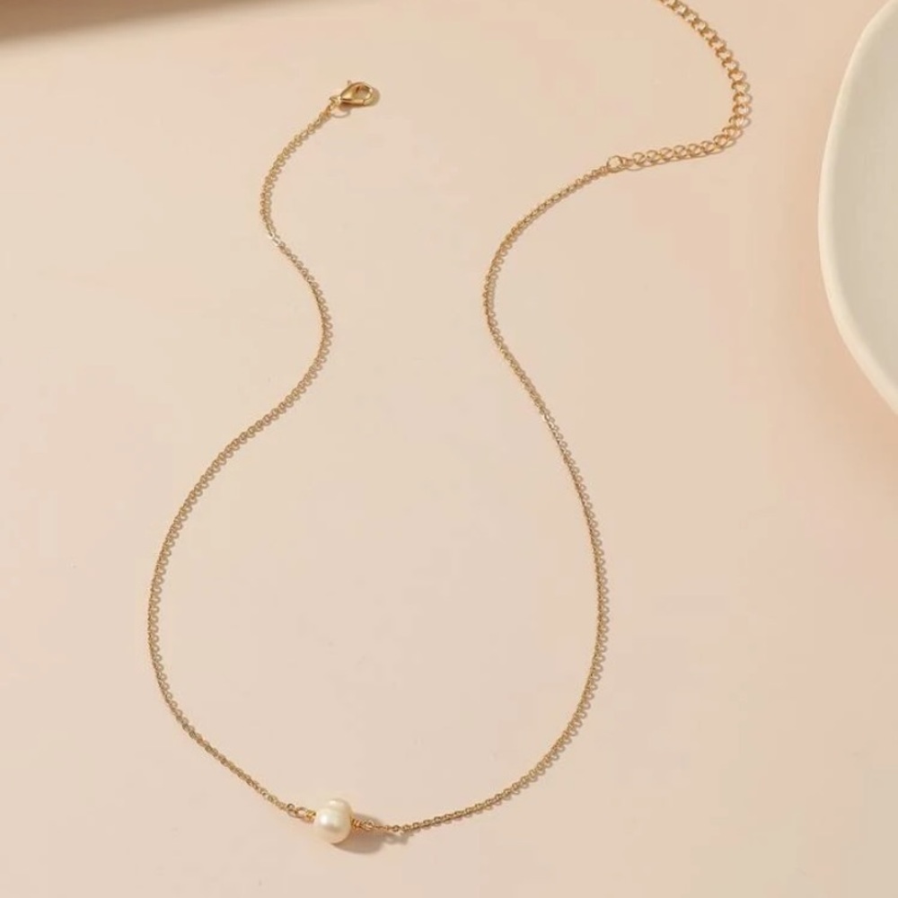 Pearl necklace - Picture 2 of 2